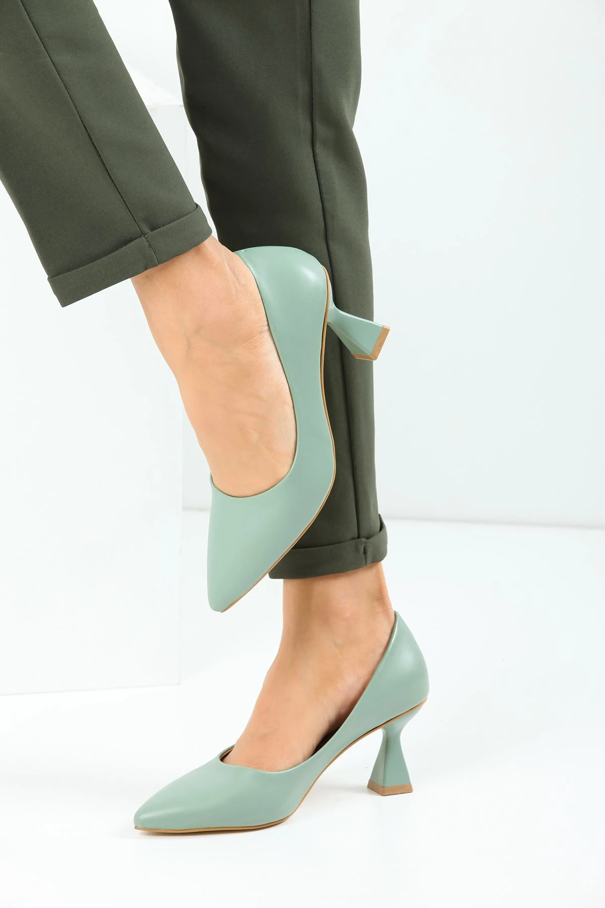 Kadın Bena Topuklu Ayakkabı Şampanya Stıletto MR5037 - Görsel 4