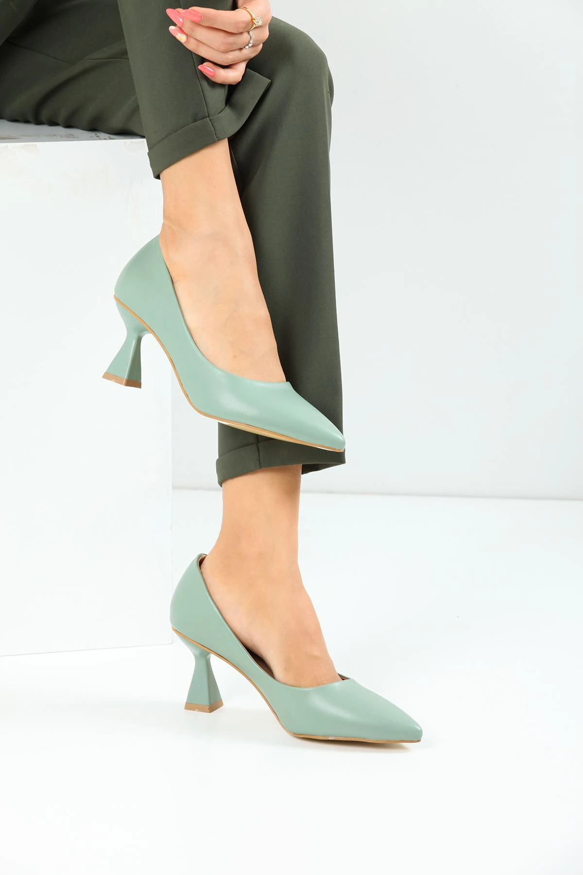 Kadın Bena Topuklu Ayakkabı Şampanya Stıletto MR5037 - Görsel 5