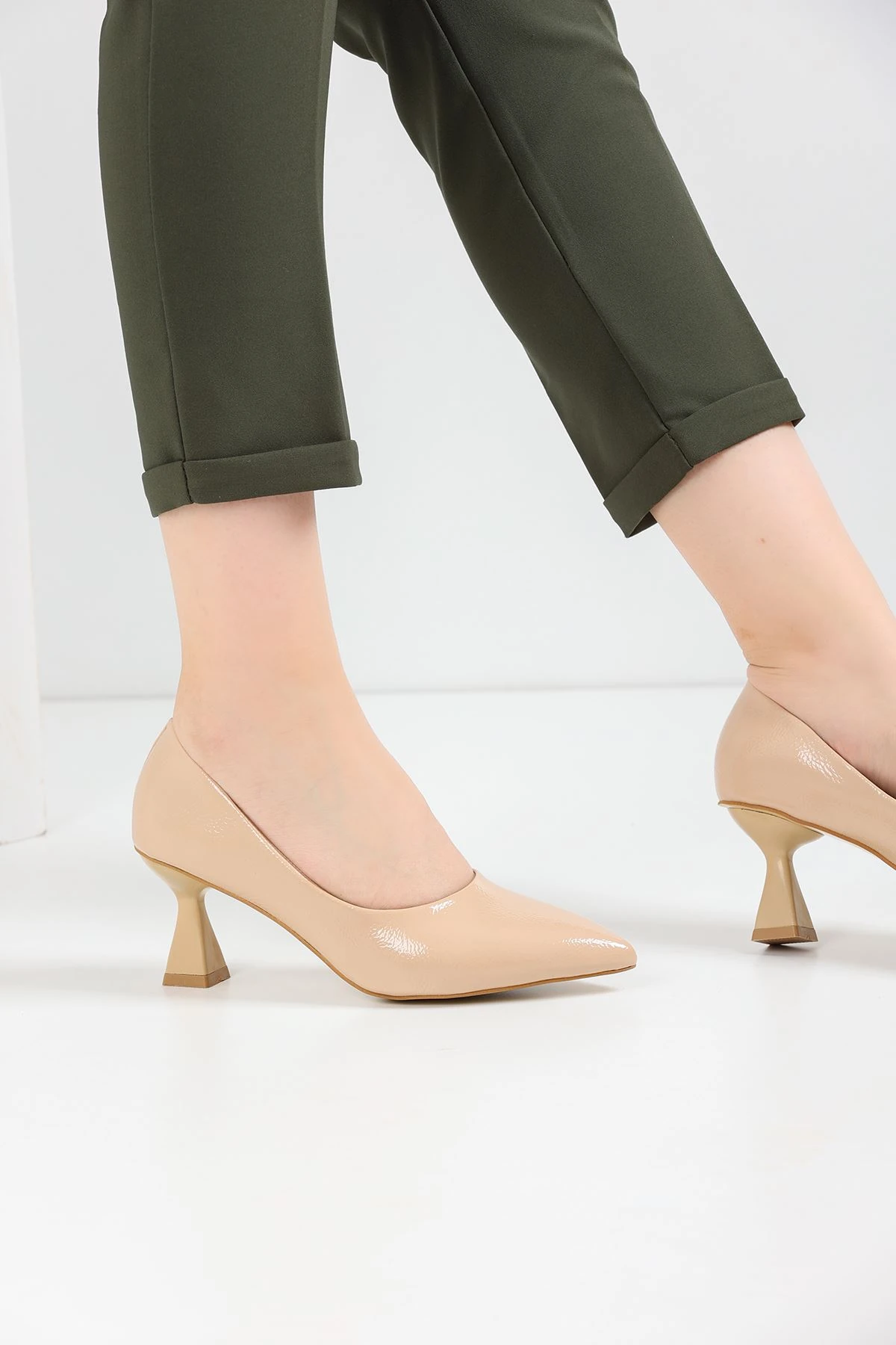 Kadın Bena Topuklu Ayakkabı Şampanya Stıletto MR5049 - Görsel 2