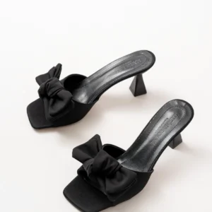 Kadın Berra Fiyonk Detaylı Terlik MR5065