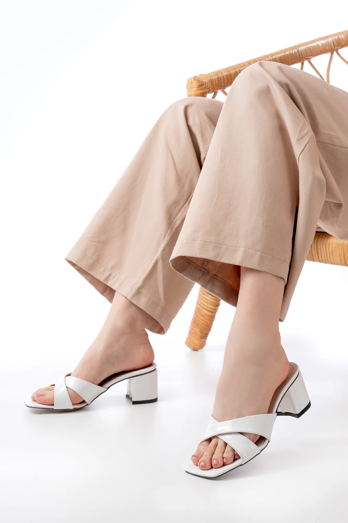 Kadın Dionis Topuklu Terlik MR5103 - Görsel 4