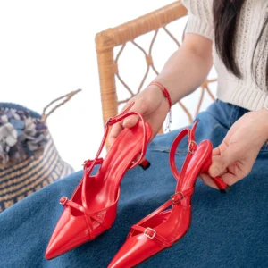 Kadın Esten Rugan Klasik Topuklu Ayakkabı MR5112