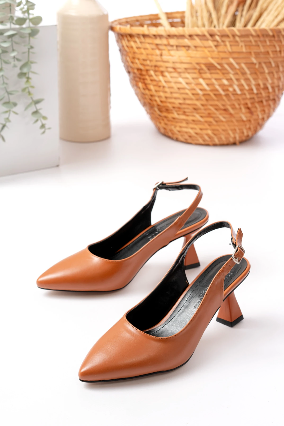 Kadın Harmony Arkası Açık Stiletto Ayakkabı Şampanya Topuk MR5118 - Görsel 4