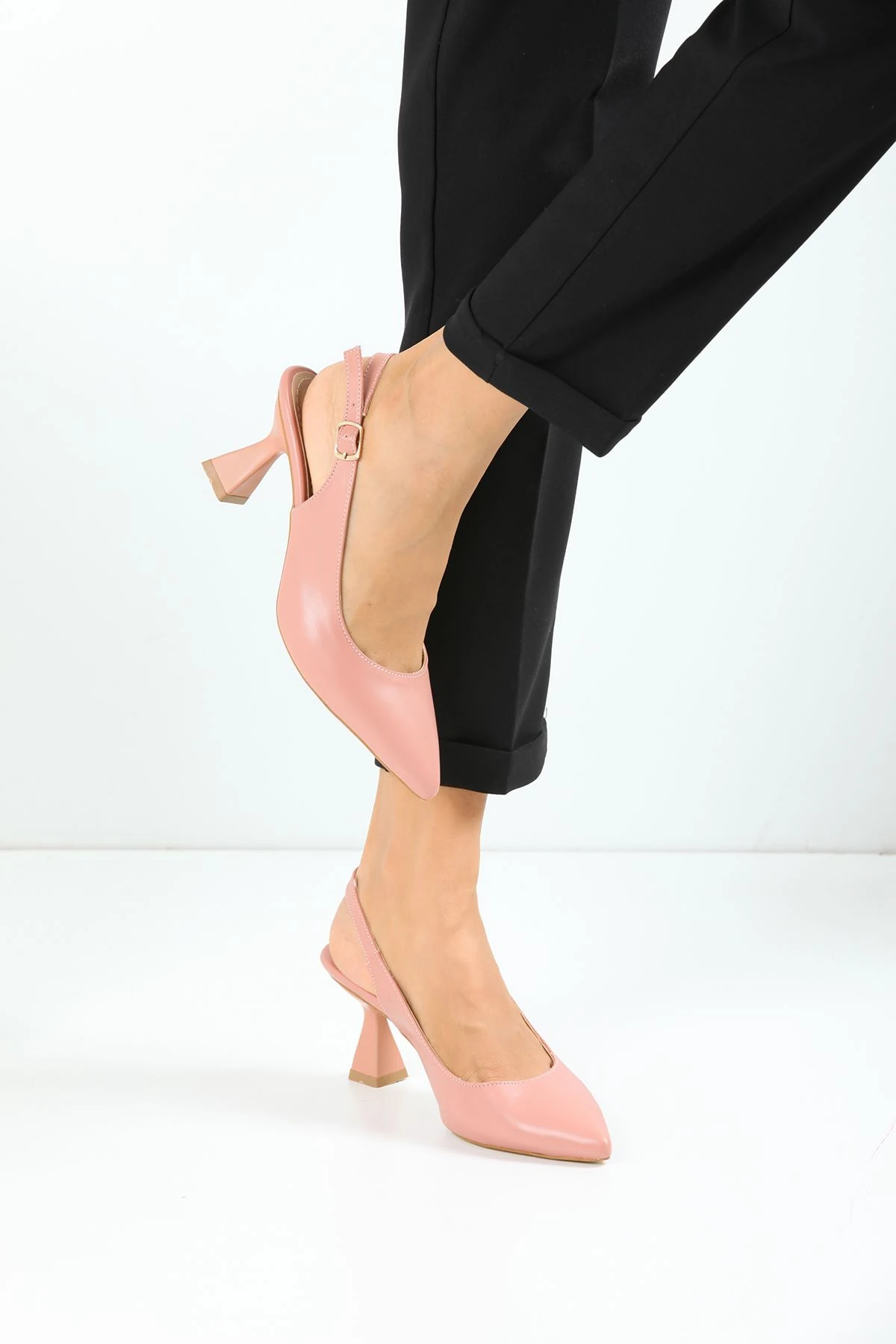 Kadın Harmony Arkası Açık Stiletto Ayakkabı Şampanya Topuk MR5119 - Görsel 3