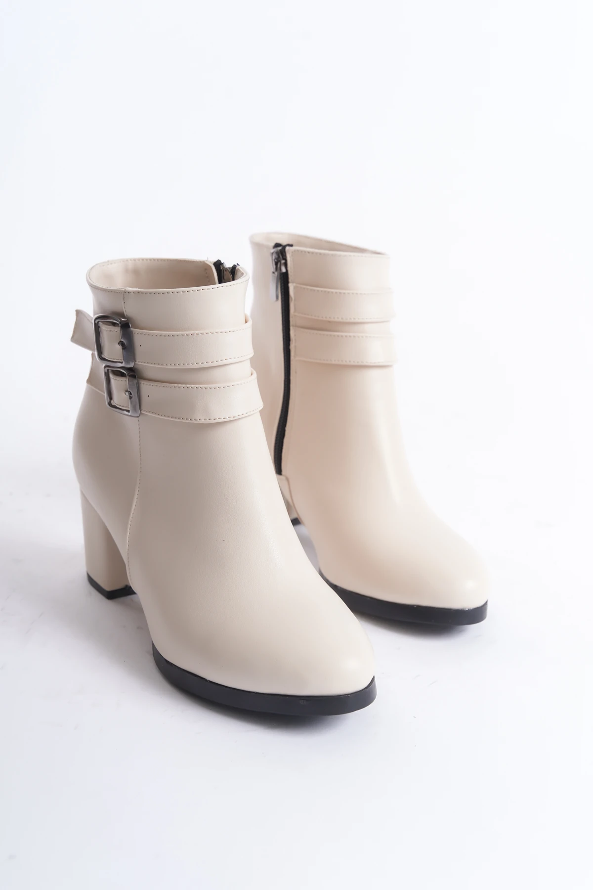 Kadın Hermina Çift Tokalı Kısa Bot MR5142 - Görsel 2