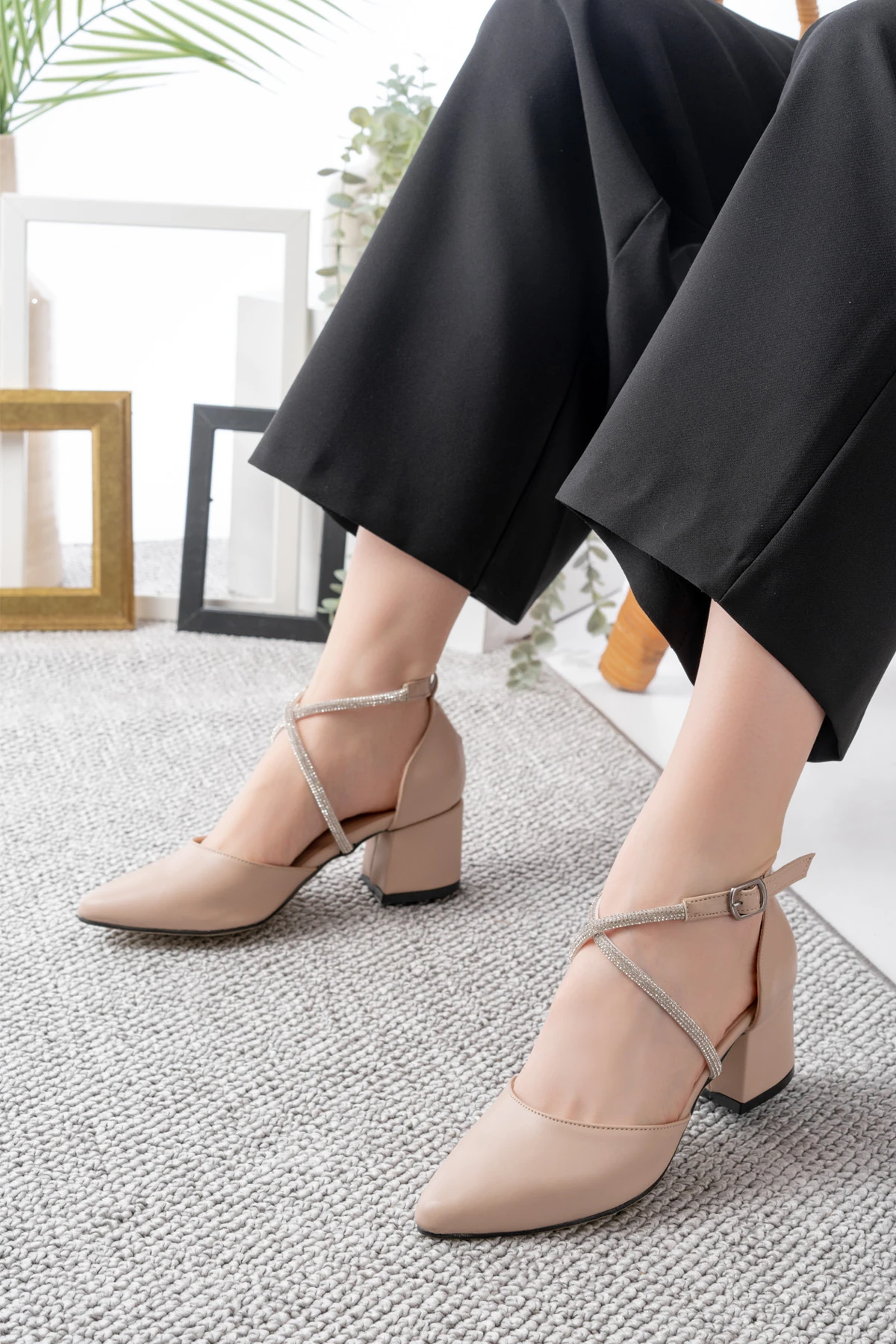 Kadın Lara Cilt Klasik Topuklu Ayakkabı MR5154 - Görsel 2