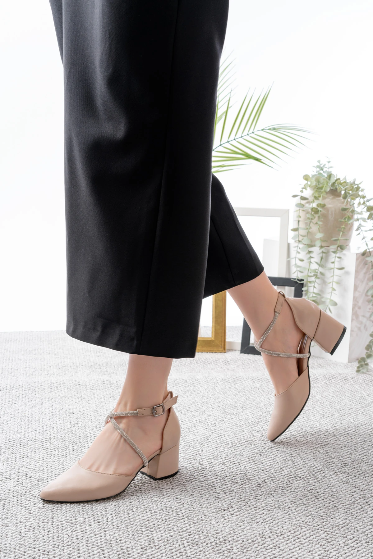 Kadın Lara Cilt Klasik Topuklu Ayakkabı MR5154 - Görsel 3