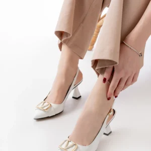 Kadın Sante Toka Detaylı Şampanya Topuk Ayakkabı MR5236