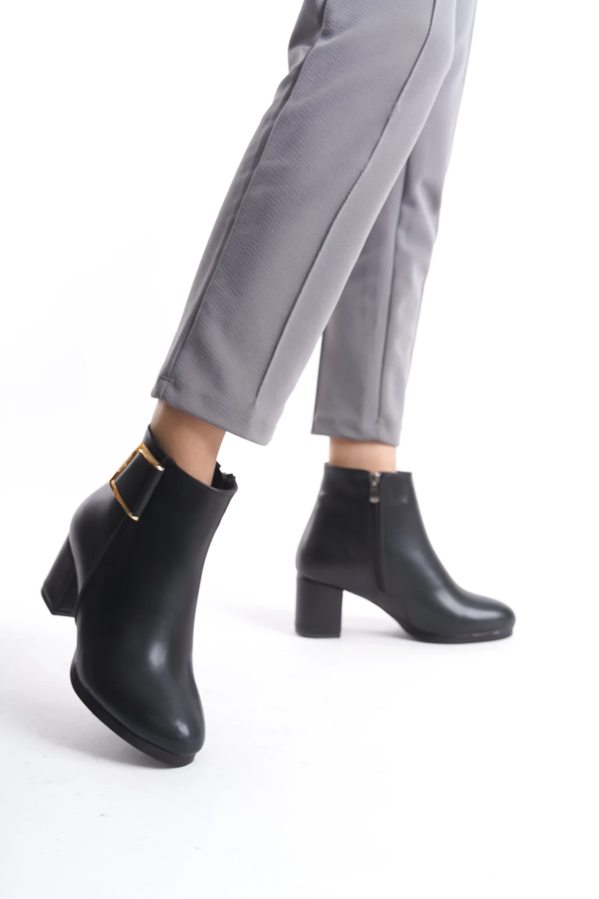 Kadın Atina Cilt Toka Detaylı Topuklu kısa Bot MR5028