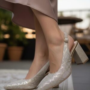 Kadın Louisa Cilt Arkası Açık Klasik Topuklu Ayakkabı MR5208